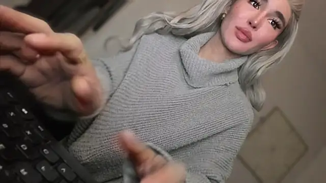 mxshemale ladyboy online show from March 14, 8:03 pm