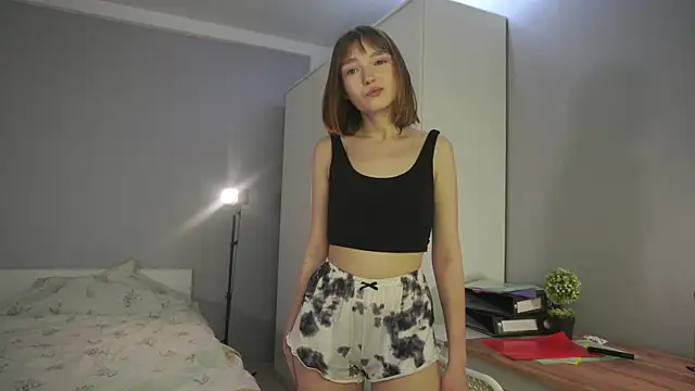 Leyla crsh online show from May 28, 5:16 am