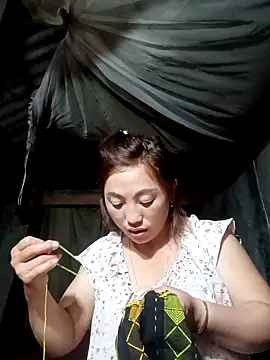 seacyre online show from February 12, 11:38 am