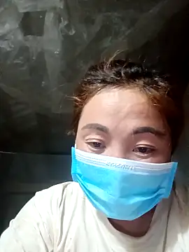 Snapshot of seacyre chatting on April 18, 1:04 pm seacyre online show from April 18, 1:04 pm