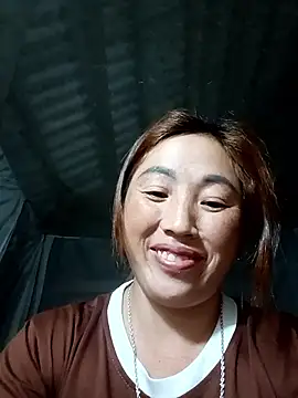 Snapshot of seacyre chatting on May 4, 12:45 pm seacyre online show from May 4, 12:45 pm