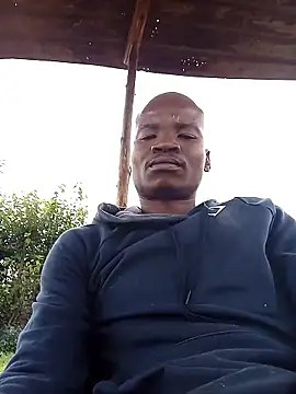 thabisozxz online show from January 8, 8:05 am