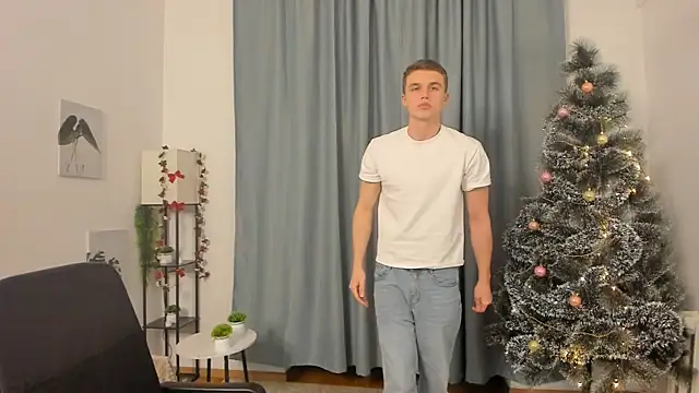 Snapshot of PrimalDrive chatting on December 19, 9:11 pm PrimalDrive online show from December 19, 9:11 pm