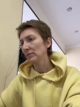 Sensual Flower online show from March 10, 6:40 am