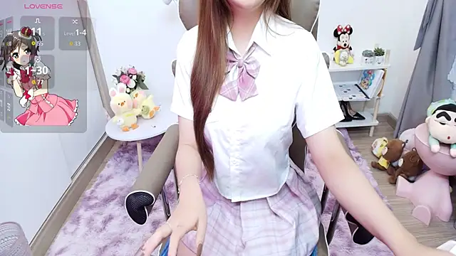 Snapshot of mimi_sex2k7 chatting on May 9, 11:26 am mimi sex2k7 online show from May 9, 11:26 am