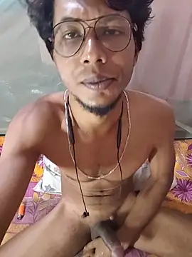 Advikk GSH online show from February 14, 7:21 pm