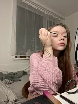 Snapshot of my_liss chatting on December 17, 6:03 pm my liss online show from December 17, 6:03 pm