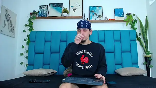 boy Dirty X online show from January 8, 5:21 am