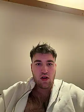 KinkyLovePublic online show from April 12, 8:36 pm