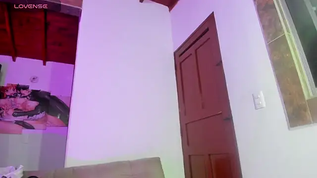 cirosky elchicopolla online show from April 14, 3:34 am