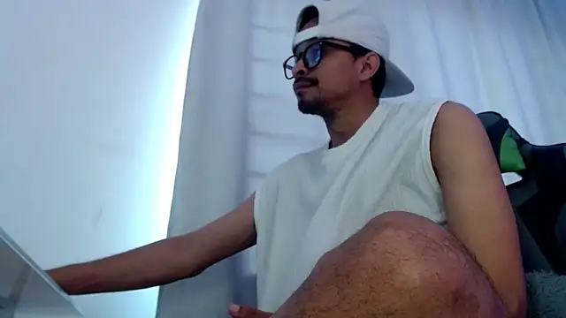 Ares funn online show from April 6, 1:34 pm