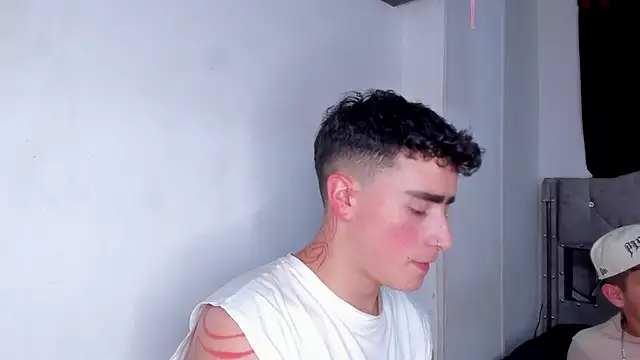 naughtysalomon   online show from February 27, 2:44 am