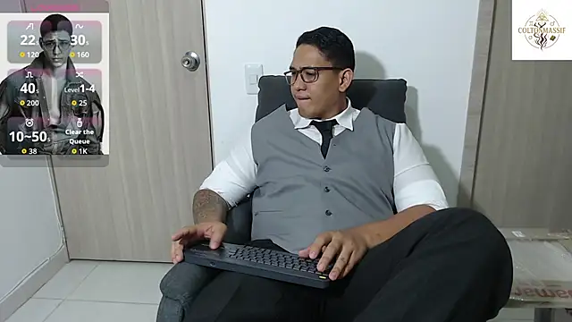 coltonmassiff online show from February 26, 7:07 am