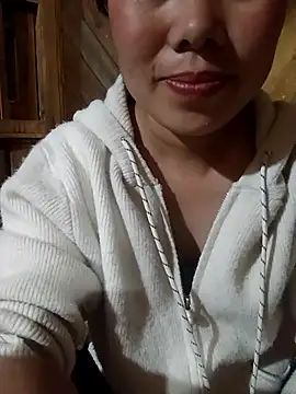 Chloe-ee online show from February 28, 1:56 pm