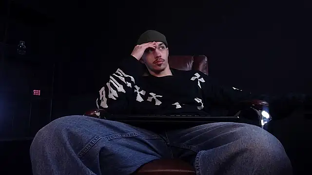 KaydenDrew online show from January 18, 5:22 am