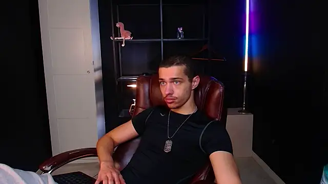 KaydenDrew online show from February 15, 5:15 am