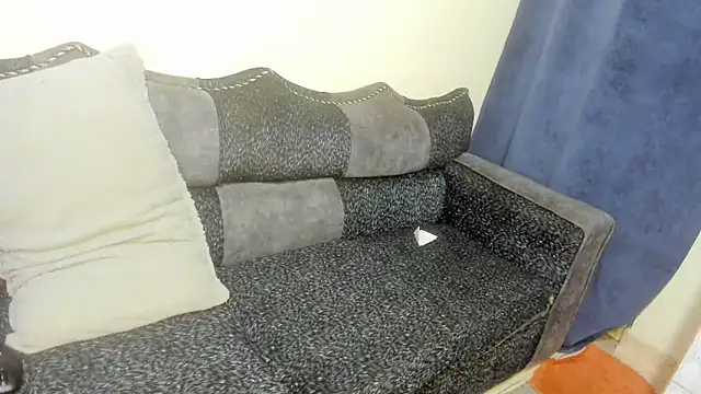 Tshanduk online show from March 12, 2:29 am