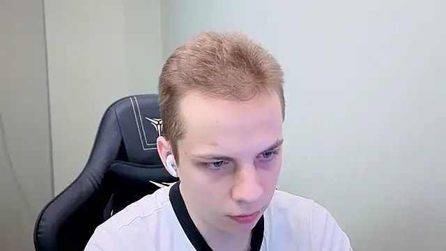 Markooaa online show from April 16, 7:25 pm