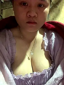 Thanhhuyen001 online show from December 17, 2:28 am