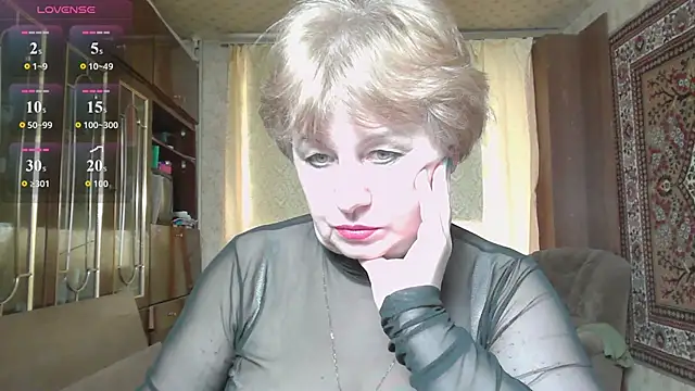 Casey peach online show from May 10, 8:19 am