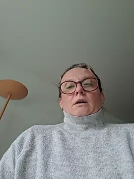 Snapshot of coquinerie14 chatting on January 15, 10:20 am coquinerie14 online show from January 15, 10:20 am