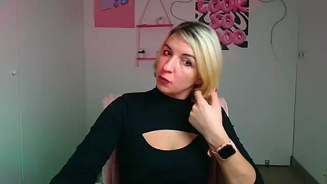 Lana Foxyy online show from December 21, 12:12 pm