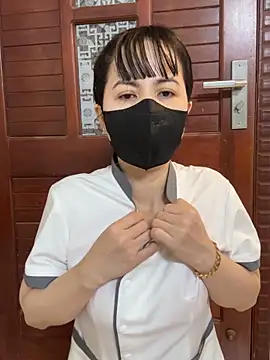 bi biii online show from March 12, 3:45 am