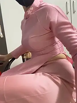 bi biii online show from April 16, 2:45 am