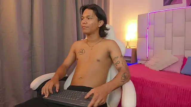 AndyKings 1 online show from March 23, 3:21 am