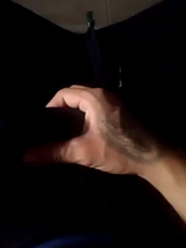 Wilmar0  online show from December 22, 8:06 pm