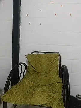 sk8-boy online show from February 23, 1:41 pm