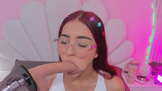 Snapshot of Ary__cherry chatting on December 22, 7:55 pm Ary cherry online show from December 22, 7:55 pm