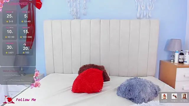 Briana Goldd online show from February 26, 8:52 pm