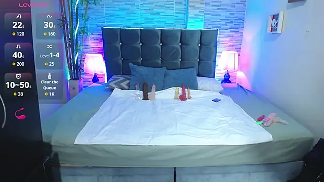 Valeri hot22 online show from February 6, 8:45 pm