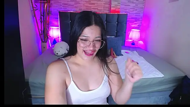 Valeri hot22 online show from May 9, 8:47 pm
