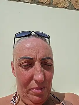 theblondecocklover online show from April 19, 7:51 am