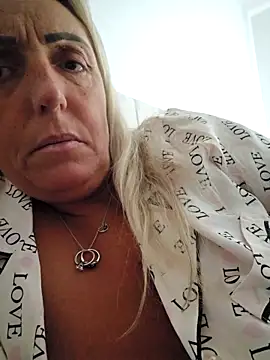 theblondecocklover online show from May 23, 7:56 am