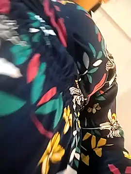 christy ant online show from February 17, 7:31 pm