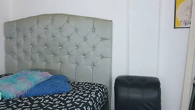 sexy abby01 online show from July 22, 8:11 pm