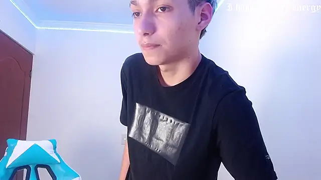 harry jonshon69 online show from January 18, 12:58 am