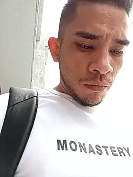 Gloryholeroom online show from April 6, 8:43 pm