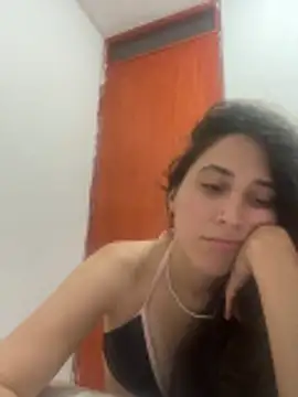 LatinDoll8 online show from April 11, 1:43 am