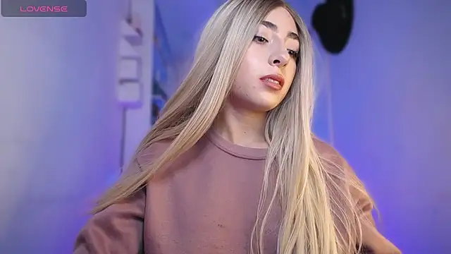 channel blondee online show from February 6, 10:02 pm