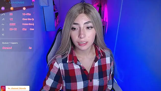 channel blondee online show from April 8, 12:10 am