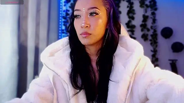 Snapshot of viicky_r chatting on December 19, 9:22 pm viicky r online show from December 19, 9:22 pm