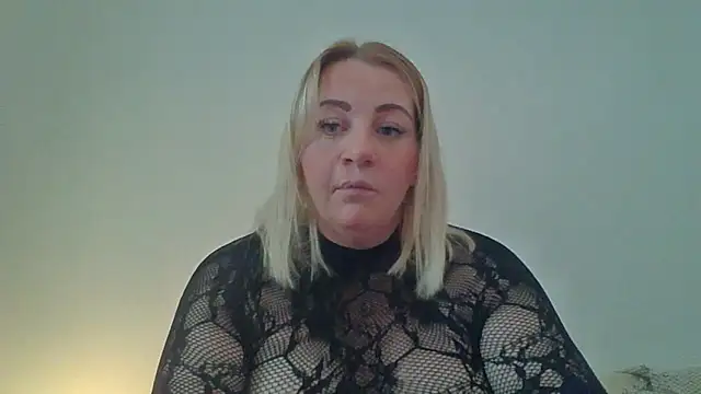 Snapshot of Redos1 chatting on December 22, 12:35 pm Redos1 online show from December 22, 12:35 pm