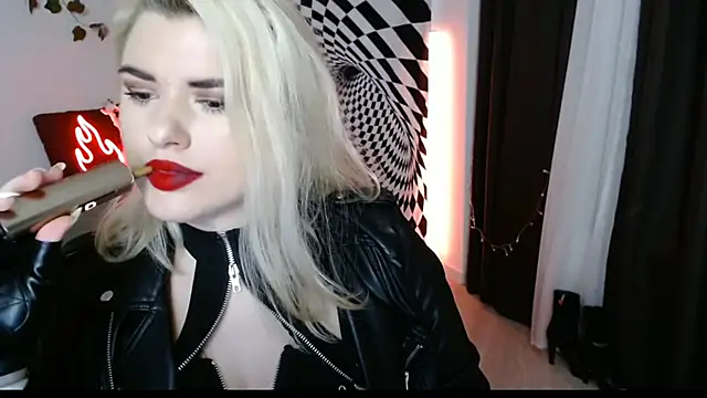 Ariana Saint online show from April 2, 7:44 pm