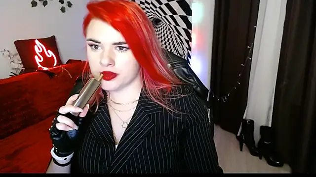 Ariana Saint online show from April 17, 7:28 pm