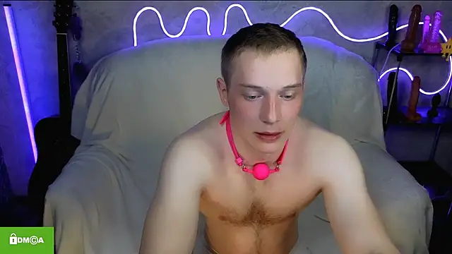 playoliver online show from April 29, 1:04 pm