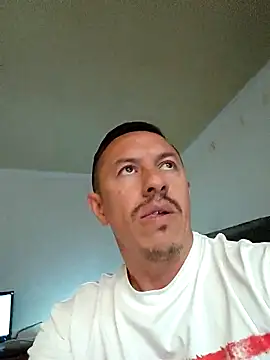 Snapshot of L_hotcream chatting on February 18, 4:36 pm L hotcream online show from February 18, 4:36 pm